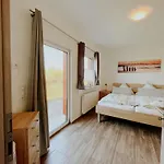 Haus Marksburg *